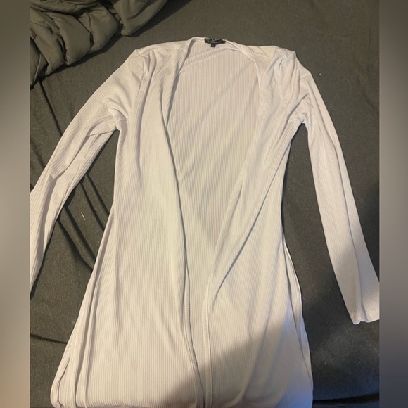 Cardigan - Picture 1 of 3